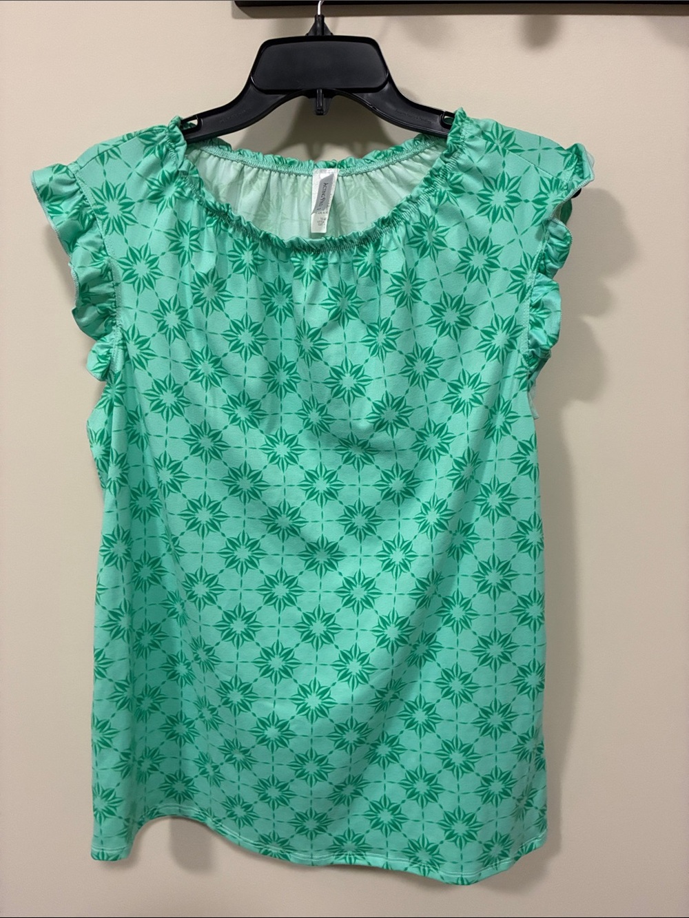 Acting Pro Aqua Green Floral Ruffle Sleeve  Top medium